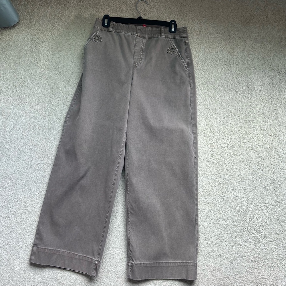 SPANX Stretch Twill Cropped Wide Leg Pants. Tan/taupe. Size Medium. - Picture 4 of 12